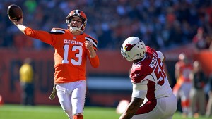 MccCown's three first half touchdown passes were not enough to overcome the Cardinals as the Browns fell 34-20.