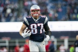 Rob-Gronkowski-Dion-Lewis-finally-see-practice-field-for-New-England-Patriots